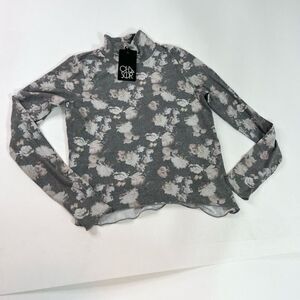 Chaser T-Shirt Womens Small Gray Jersey Long Sleeve Raglan Floral Round Neck new